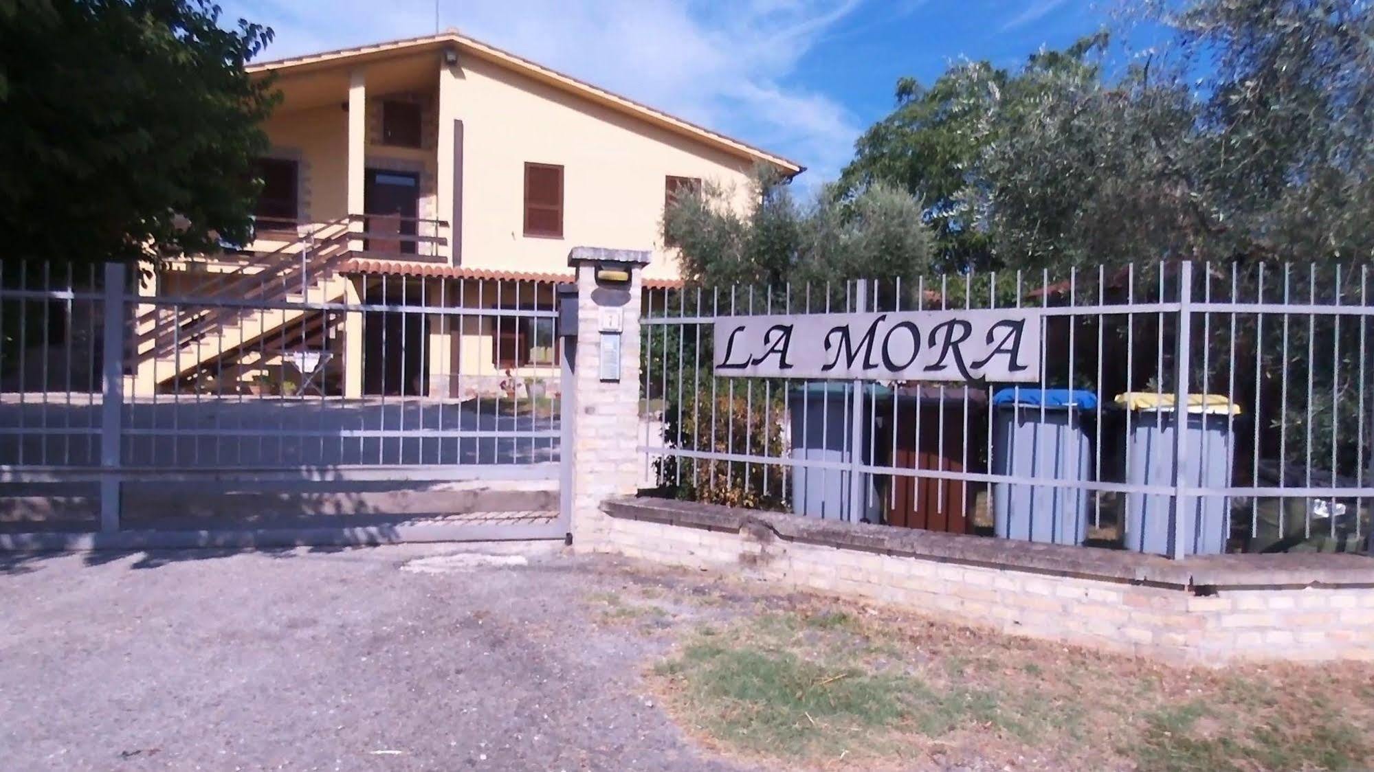 Agriturismo La Mora Assisi Buitenkant foto